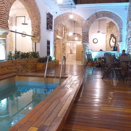Bourbon St Hostal Boutique Cartagena Exterior foto